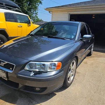 2004 Volvo S60 R