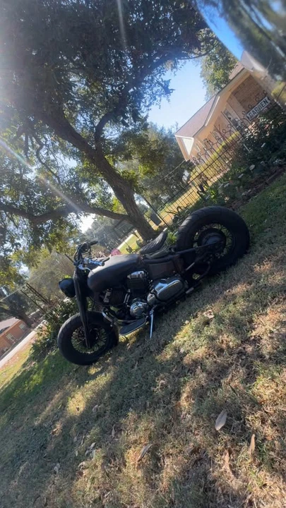 2004 Yamaha - Image 2 of 8