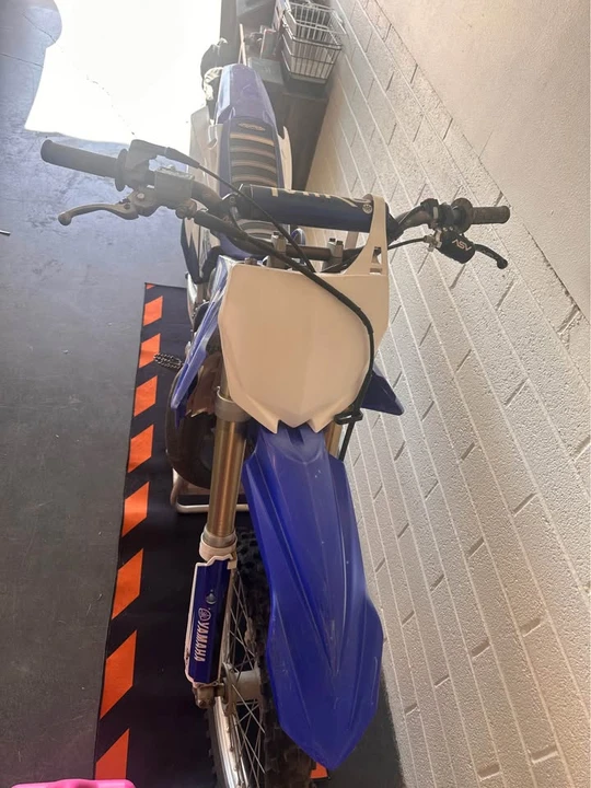 2004 Yamaha YZ - Image 2 of 9