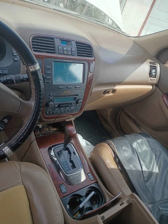 2004 Acura MDX 1st Gen - Image 3 of 7