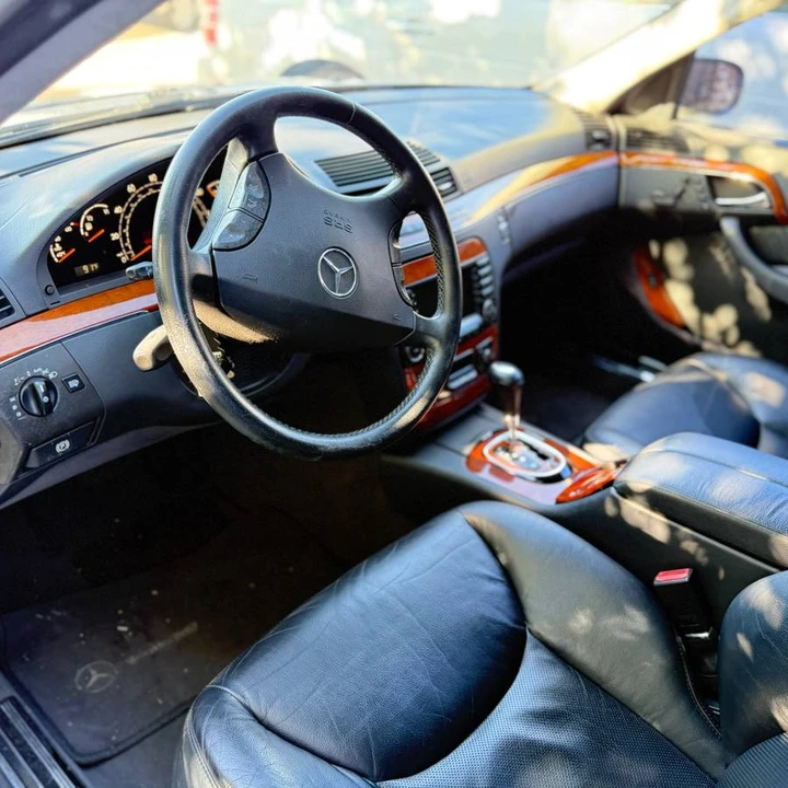 2004 Mercedes-Benz W220 S-Class - Image 7 of 14
