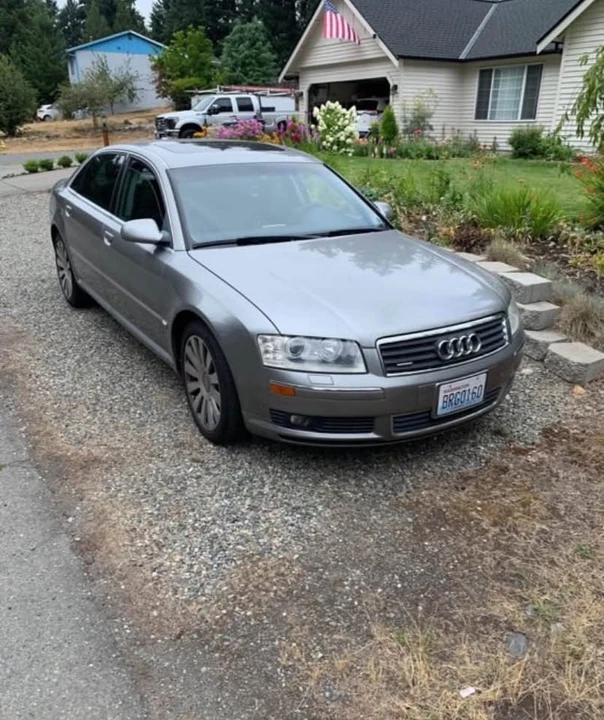 2004 Audi D3 A8 - Image 2 of 3