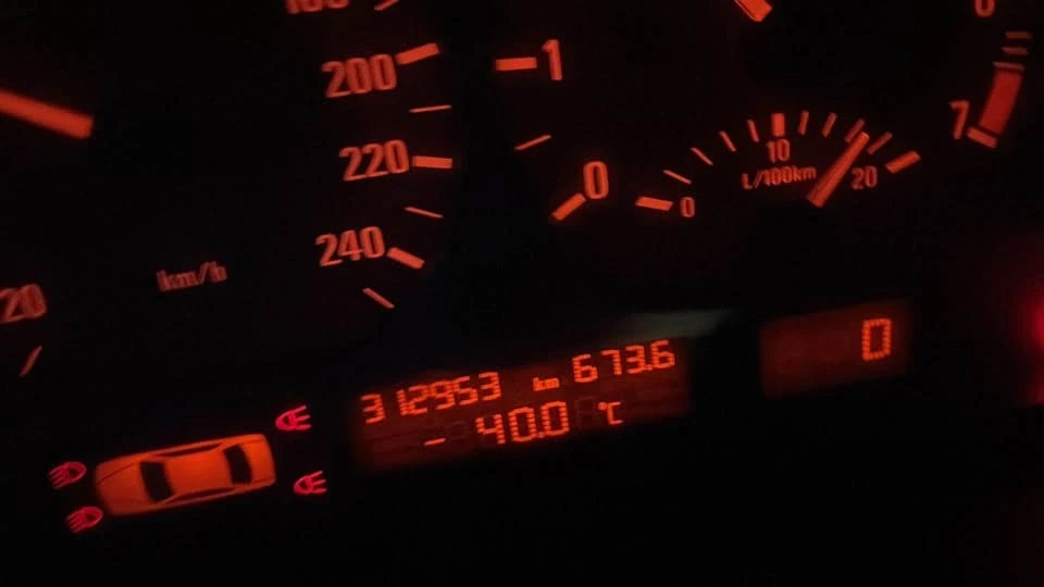 2004 BMW E46 3 Series - Image 7 of 9