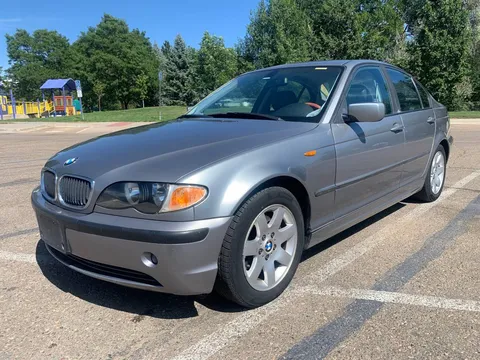 2004 BMW 325i