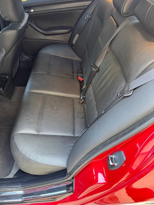 2005 BMW E46 330i & 330Ci - Image 9 of 16