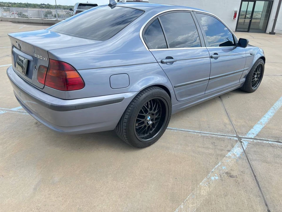 2004 BMW E46 330i & 330Ci - Image 12 of 13