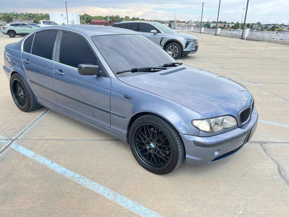 2004 BMW E46 330i & 330Ci - Image 9 of 13