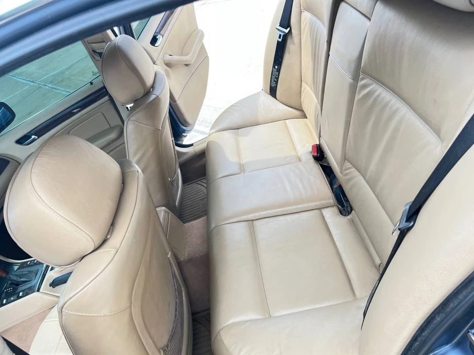 2004 BMW E46 330i & 330Ci - Image 7 of 13