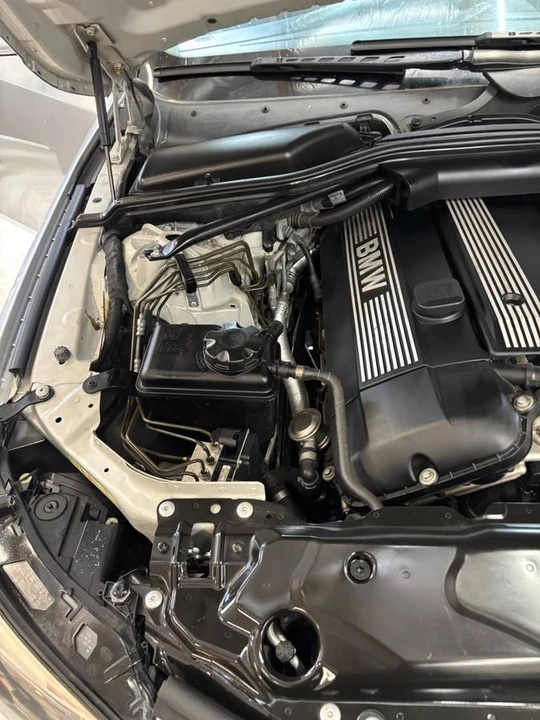 2004 BMW E39 5 Series - Image 7 of 16