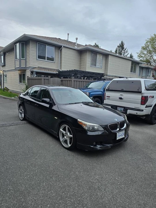 2004 BMW E60 545i & 550i Sedan - Image 5 of 14
