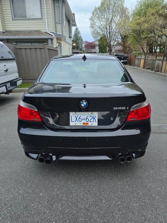 2004 BMW E60 545i & 550i Sedan - Image 4 of 14
