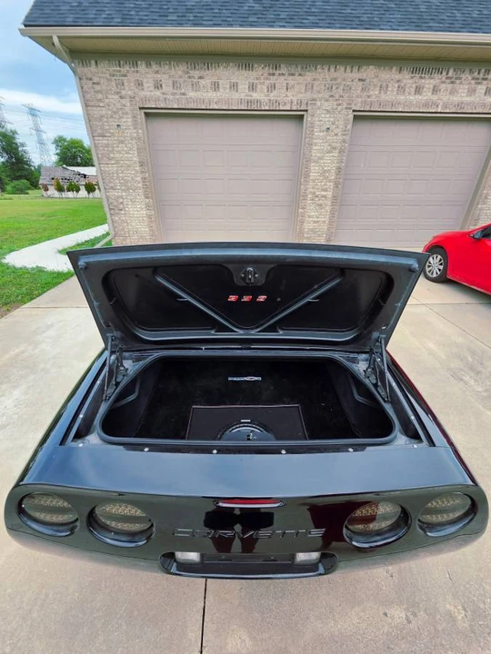 2004 Chevrolet Corvette C5 Z06 - Image 10 of 19