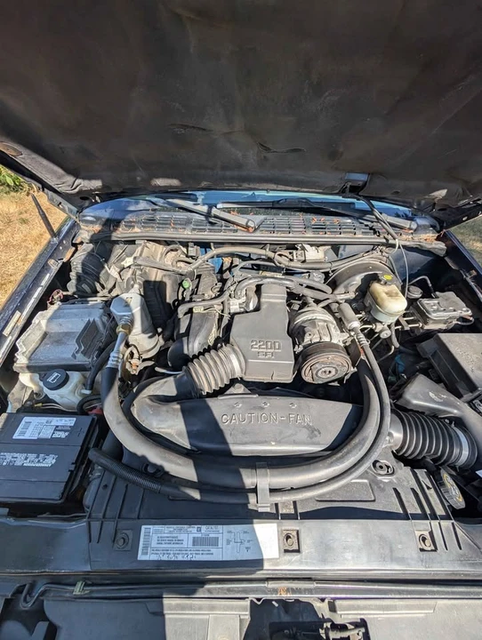 2004 Chevrolet S-10 - Image 9 of 10