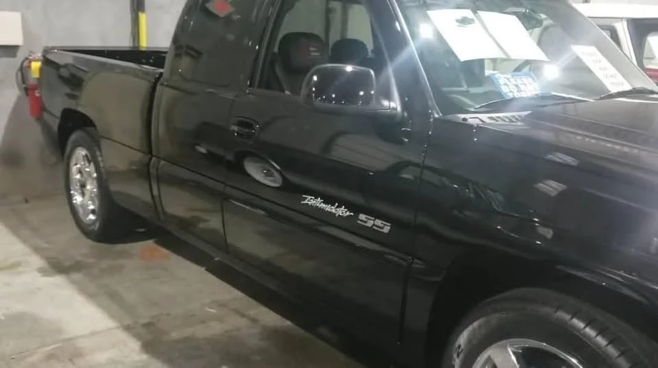 2004 Chevrolet Silverado 1st Gen - Image 2 of 4