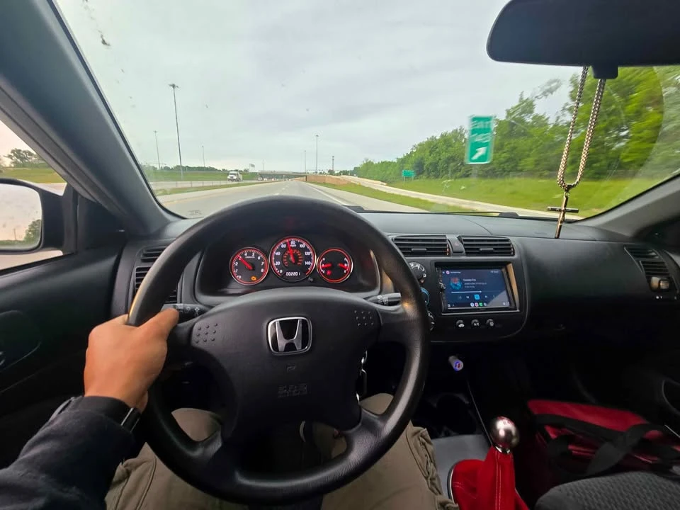 2004 Honda Civic 7th Gen - Image 2 of 2
