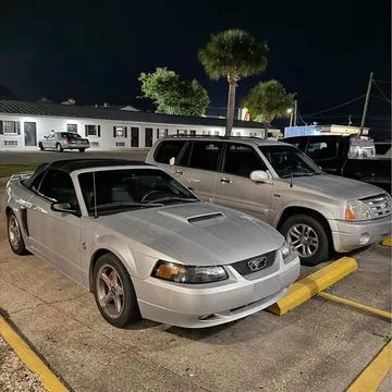 2004 Ford Mustang GT Convertible