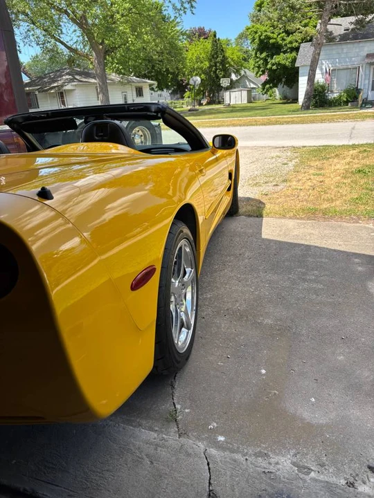 2004 Chevrolet Corvette C5 - Image 2 of 12