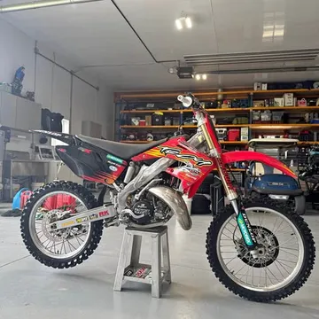 2004 Honda CR125R