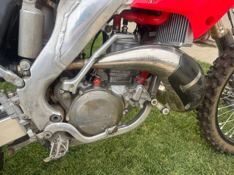 2004 Honda CR - Image 3 of 6