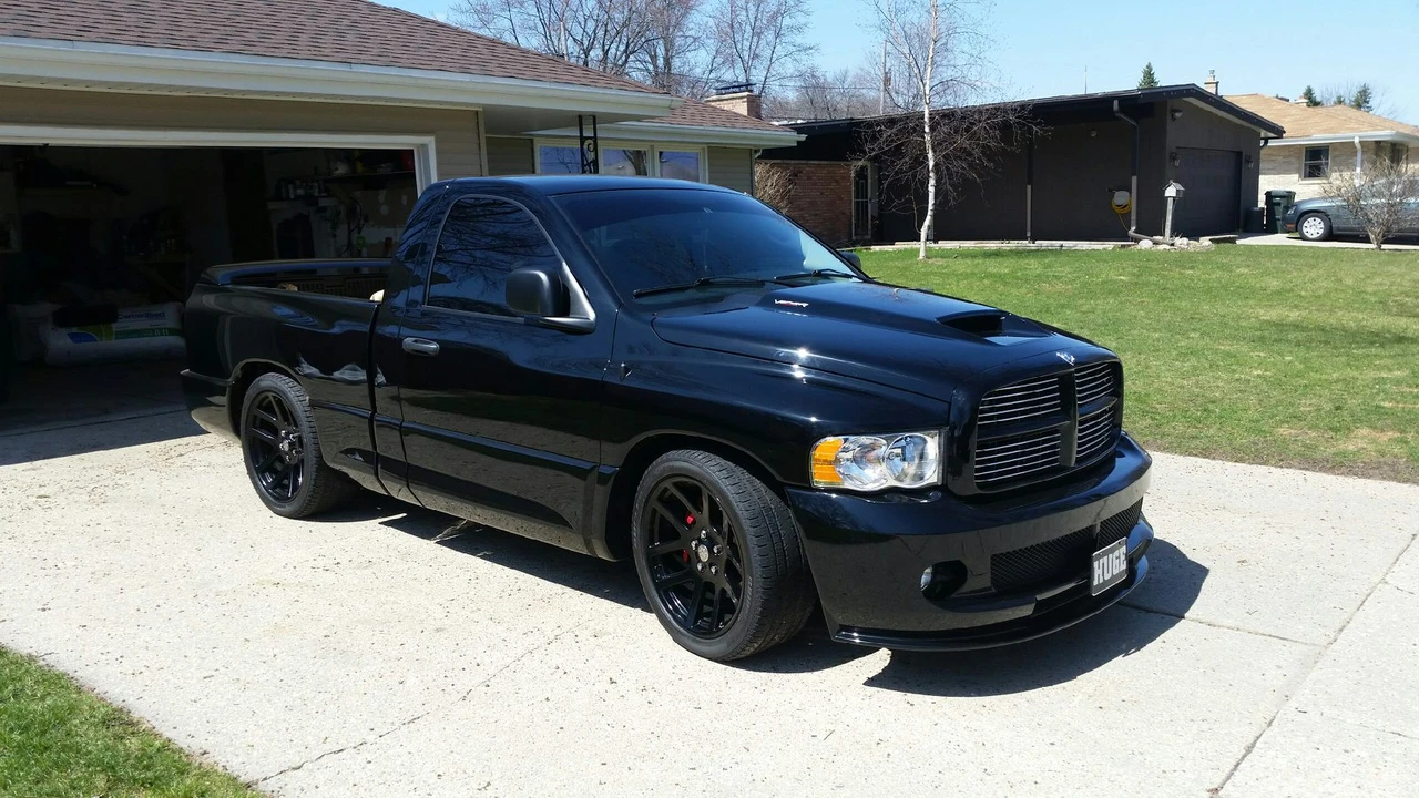 2004 Dodge Ram SRT-10 3rd Gen - Image 4 of 5