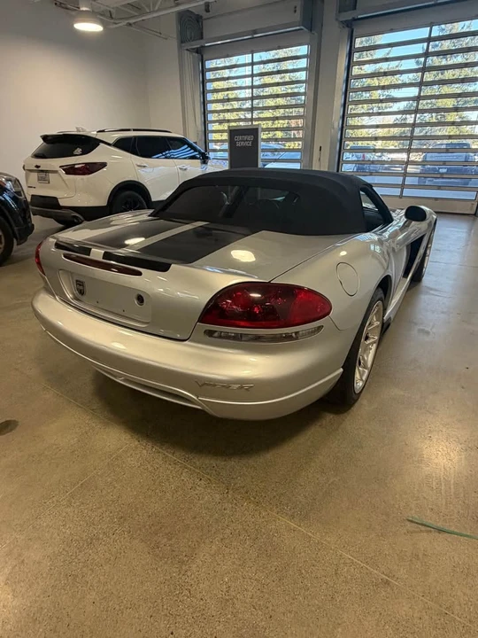 2004 Dodge Viper 3rd Gen - Image 4 of 6