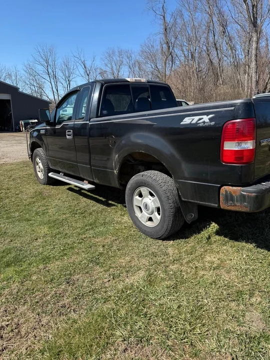 2004 Ford F-Series - Image 5 of 8
