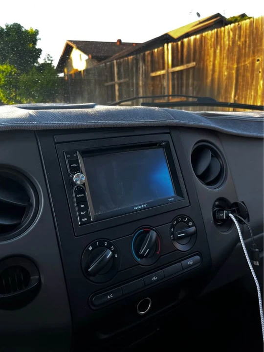 2004 Ford F-150 11th Gen - Image 3 of 5