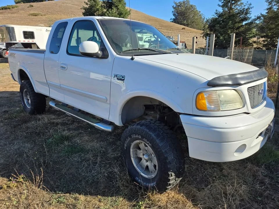 2004 Ford F-150 10th Gen - Image 5 of 9