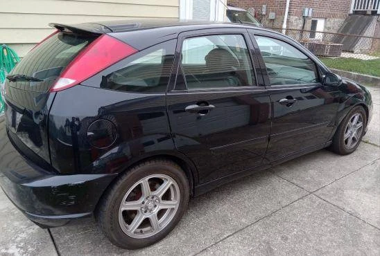 2004 Ford Focus 1st Gen - Image 15 of 23