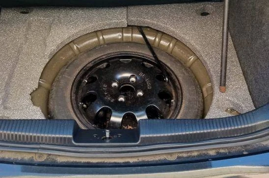 2004 Ford Focus 1st Gen - Image 3 of 23