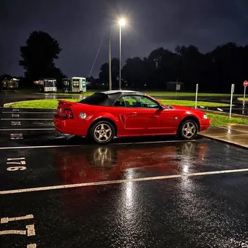 2004 Ford Mustang V6 Convertible