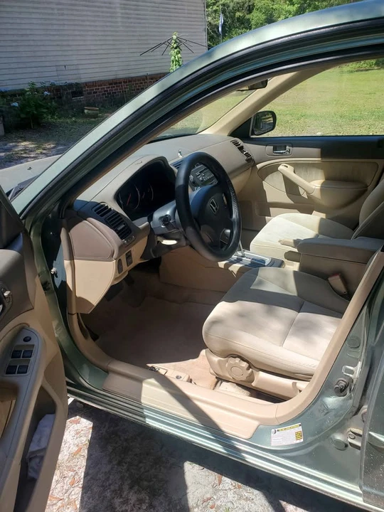 2004 Honda Civic 7th Gen - Image 9 of 9