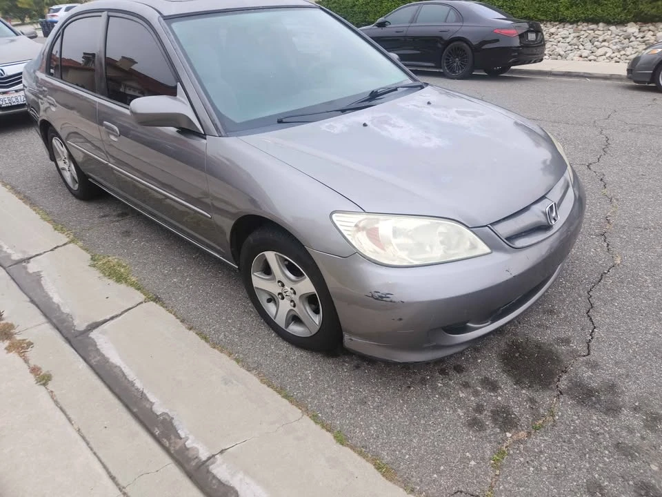 2004 Honda Civic 7th Gen - Image 2 of 5
