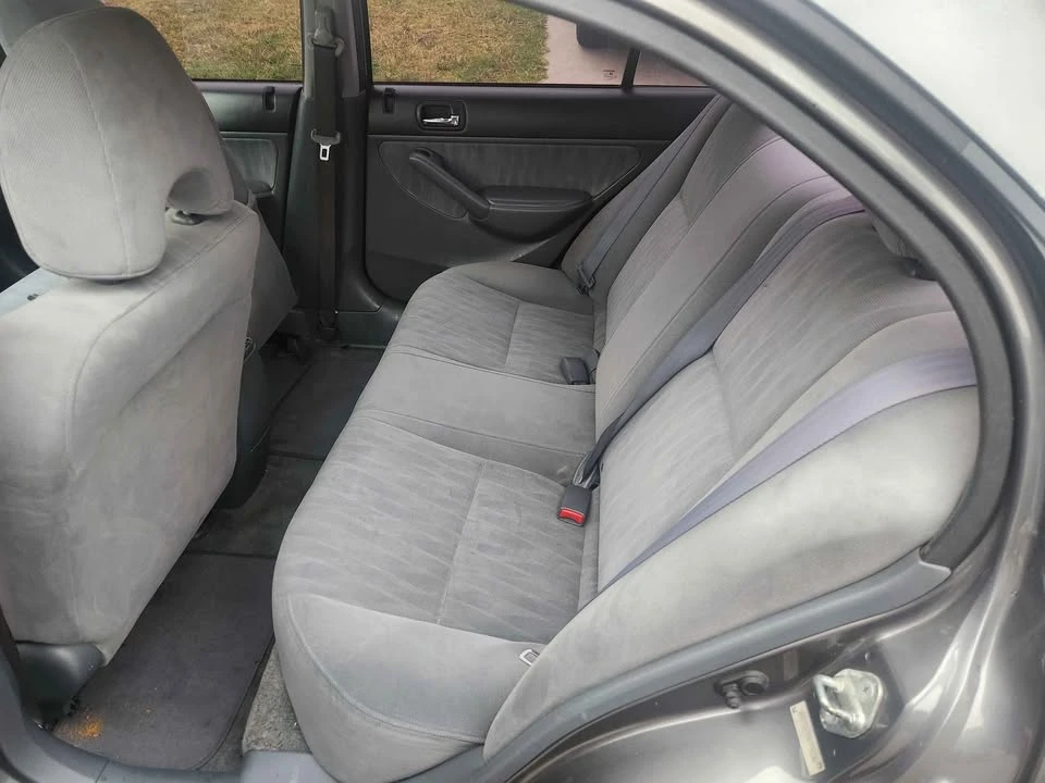 2004 Honda Civic 7th Gen - Image 5 of 5
