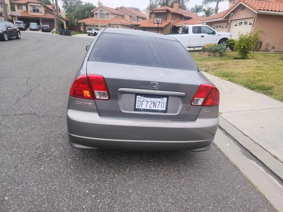 2004 Honda Civic 7th Gen - Image 4 of 5