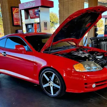 2004 Hyundai Tiburon GT