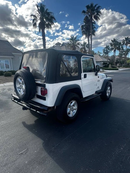 2004 Jeep TJ Wrangler - Image 4 of 10