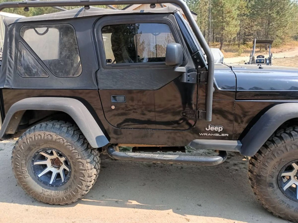 2004 Jeep TJ Wrangler - Image 2 of 4