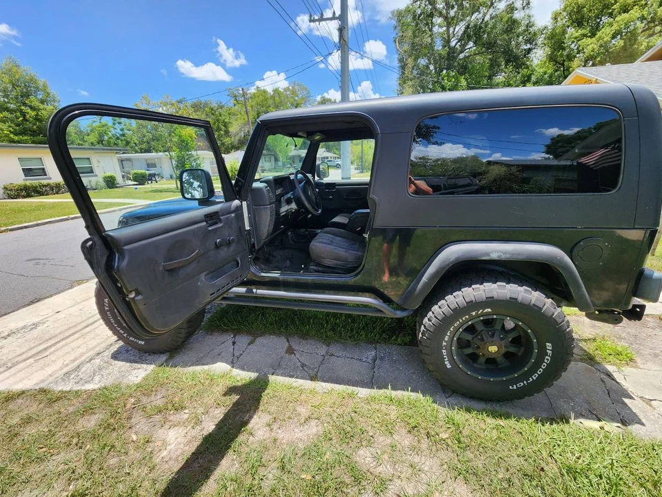 2004 Jeep TJ Wrangler - Image 3 of 16