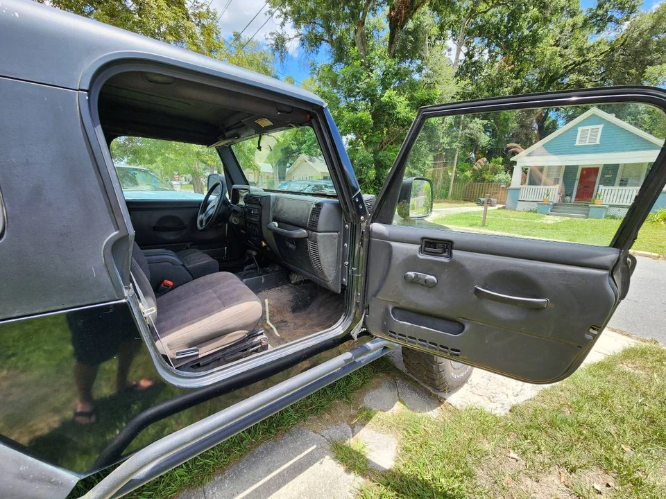 2004 Jeep TJ Wrangler - Image 11 of 16