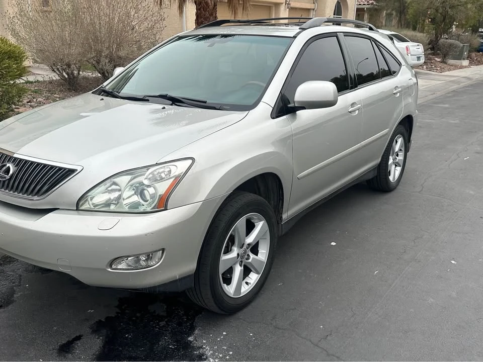 2004 Lexus RX 2nd Gen - Image 2 of 5