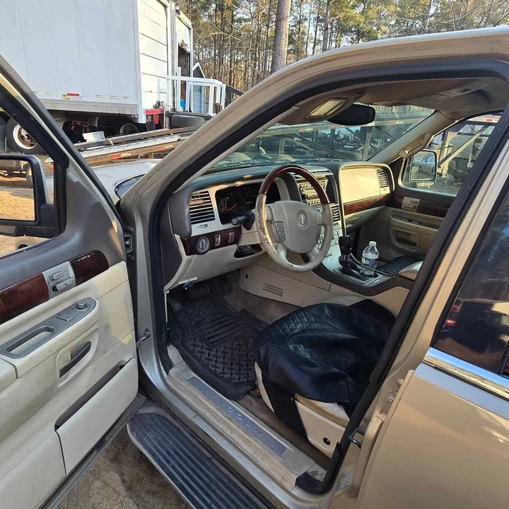 2004 Lincoln Aviator 1st Gen - Image 7 of 10