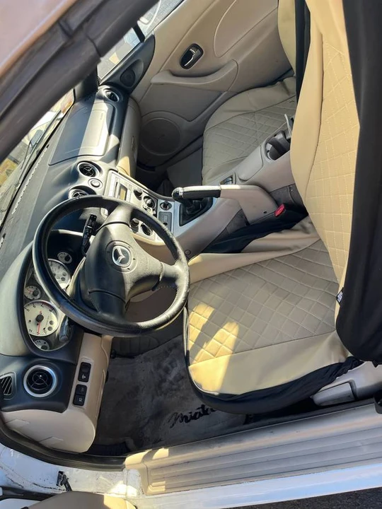 2004 Mazda NB MX-5 Miata - Image 6 of 7