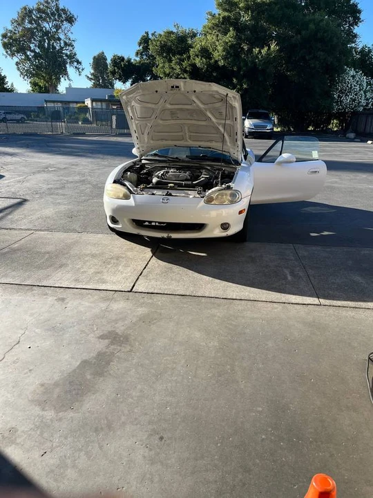 2004 Mazda NB MX-5 Miata - Image 5 of 7