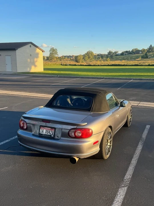 2004 Mazda NB Mazdaspeed MX-5 Miata - Image 4 of 19