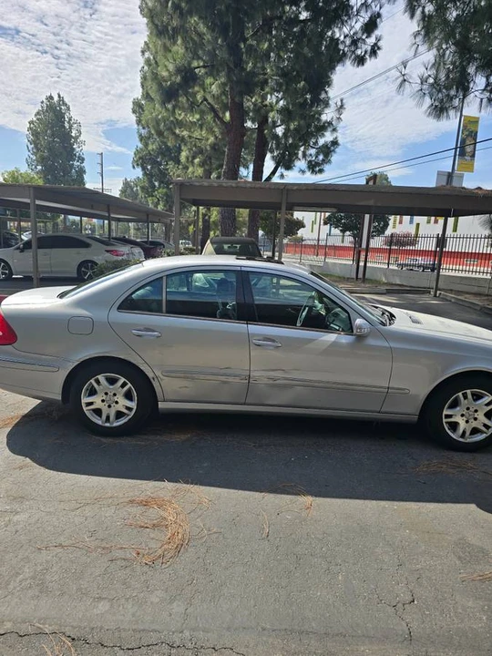 2004 Mercedes-Benz W211 E-Class - Image 4 of 12