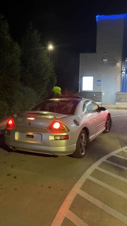 2004 Mitsubishi Eclipse 3rd Gen - Image 5 of 5