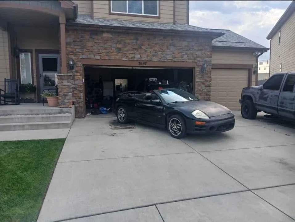 2004 Mitsubishi Eclipse 3rd Gen - Image 7 of 8