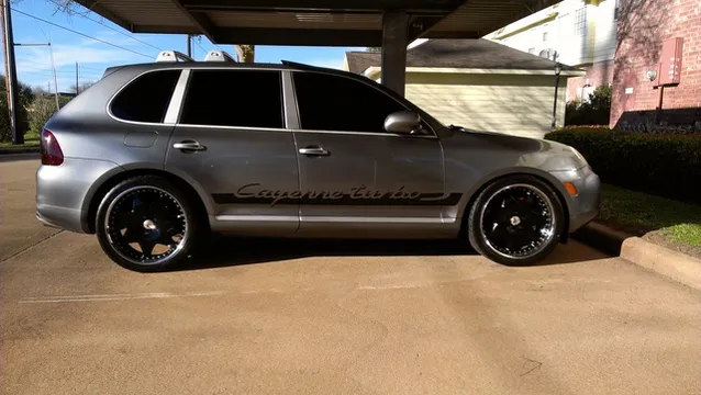 2004 Porsche Cayenne Turbo