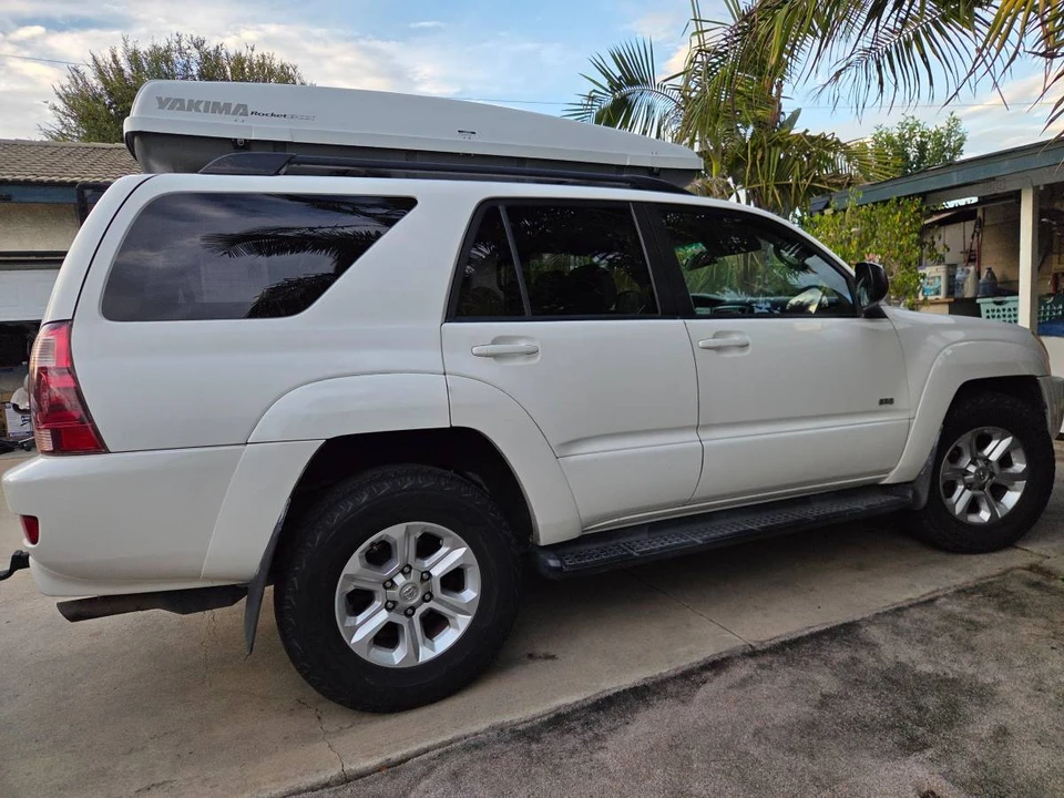 2004 Toyota 4Runner 4th Gen - Image 5 of 19